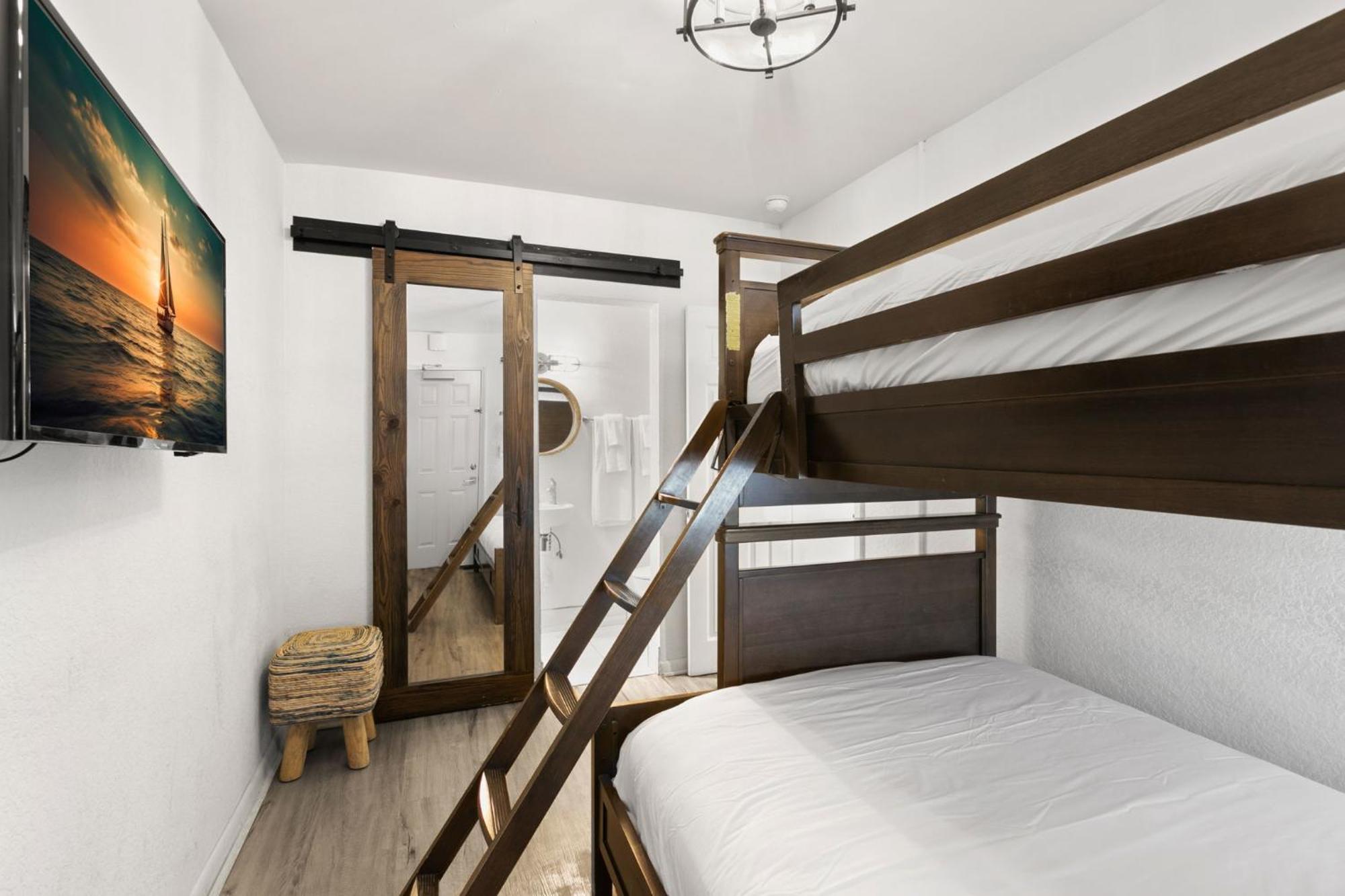 Hotel Cabana Клеруотер-Бич Номер фото